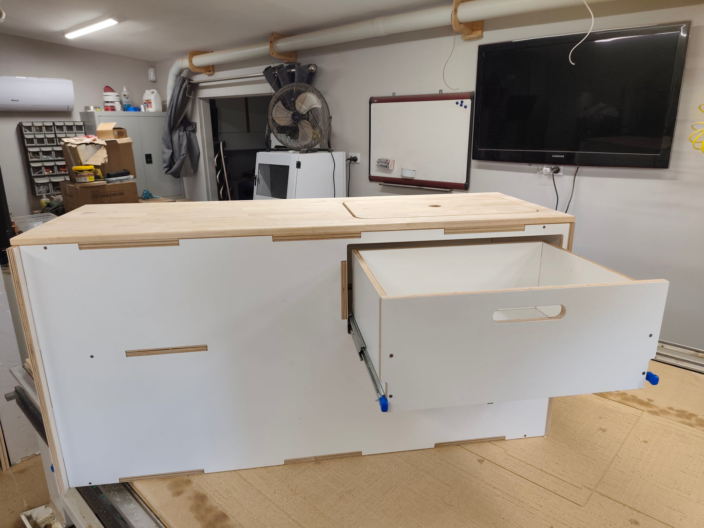 30L Slide Campervan Kitchen
